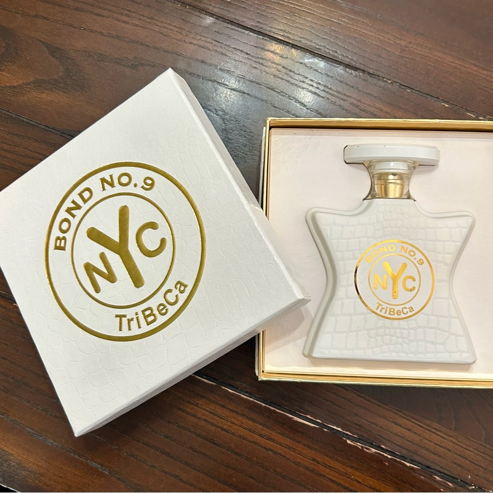 Bond 9 Tribeca.. EMPTY BOTTLE AND BOX. Can be used for display.